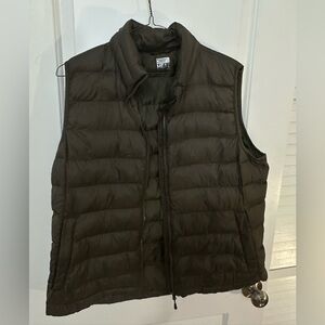 32 Degrees Men's Black Quilted Puffer Vest